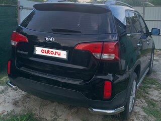2014 Kia Sorento II Рестайлинг, чёрный, 2200000 рублей, вид 3