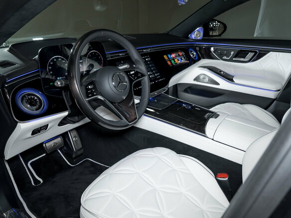 2026 Mercedes-Benz Maybach S-Класс 580 II (Z223) Рестайлинг, чёрный, 39490000 рублей - вид 18