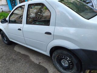 2010 Renault Logan I Рестайлинг, белый, 200000 рублей, вид 4