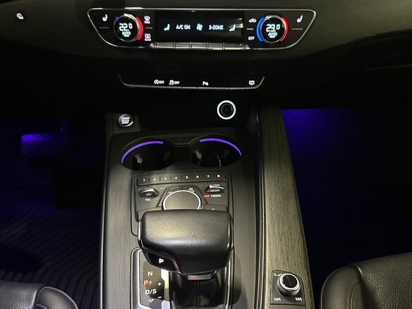 2018 Audi A4 V (B9), синий, 2200000 рублей - вид 16