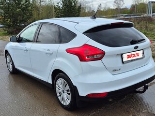 2017 Ford Focus III Рестайлинг, белый, 1200000 рублей, вид 5