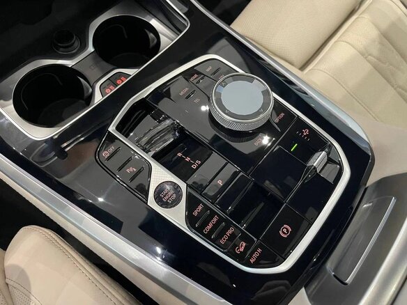 2025 BMW X5 40d IV (G05/G18) Рестайлинг, серый, 15590000 рублей - вид 18