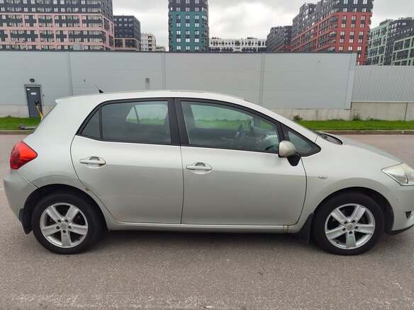2008 Toyota Auris I, серебристый, 510000 рублей - вид 4