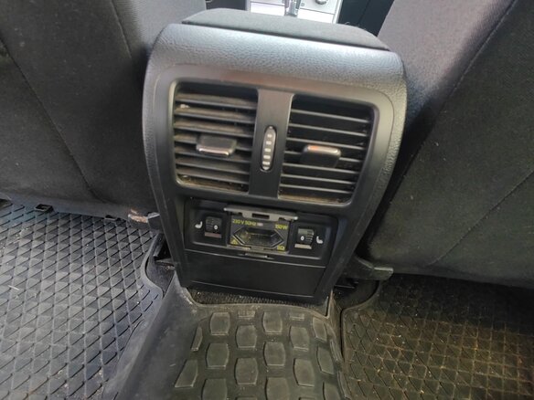 2013 Volkswagen Passat B7, серебристый, 1100000 рублей - вид 8