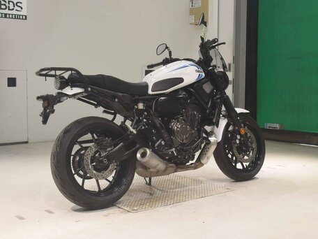 2022 Yamaha XSR700, белый, 699000 рублей, вид 5