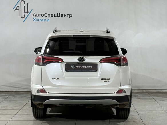 2017 Toyota RAV4 IV (XA40) Рестайлинг, белый - вид 13