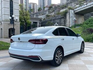 2023 Volkswagen Lavida III Рестайлинг, белый, 1400333 рублей, вид 4