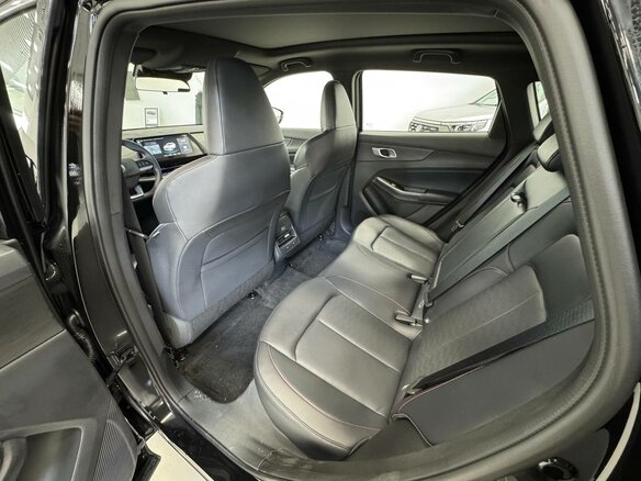 2025 Changan UNI-S I, чёрный, 3179900 рублей - вид 9
