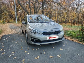2016 Kia Ceed II Рестайлинг, серебристый, 950000 рублей, вид 3