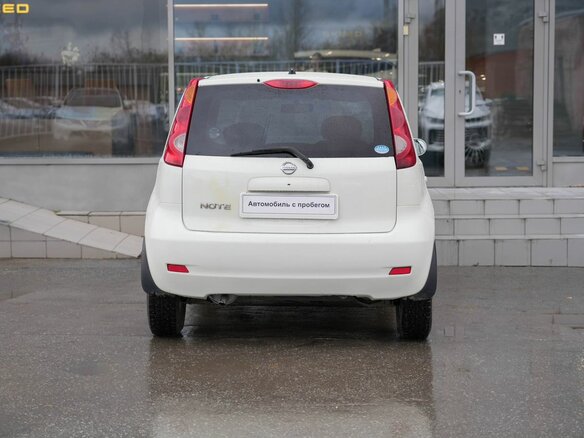 2005 Nissan Note I, белый, 370000 рублей - вид 5