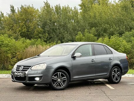 Volkswagen Jetta V