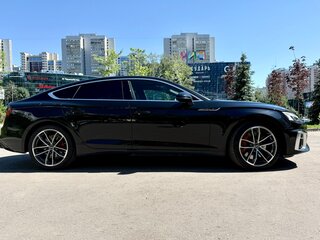 2022 Audi A5 Sportback 40 TFSI II (F5) Рестайлинг, чёрный, 4800000 рублей, вид 4
