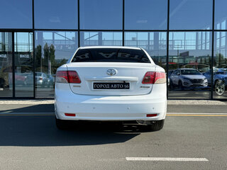 2009 Toyota Avensis III, белый, 890000 рублей, вид 5