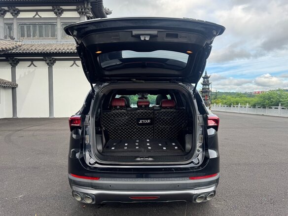2022 Jetour X70 I Рестайлинг, чёрный, 1460007 рублей - вид 10