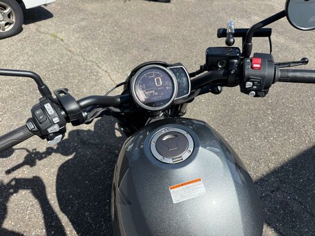 2023 Honda CMX 1100 Rebel, серый, 1077000 рублей, вид 5