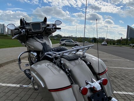 2021 Indian Chieftain, серебристый, 1499000 рублей, вид 5