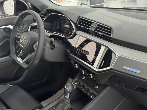 2026 Audi Q3 35 TFSI II (F3), серый - вид 12