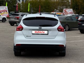 2017 Ford Focus III Рестайлинг, белый, 815000 рублей, вид 4