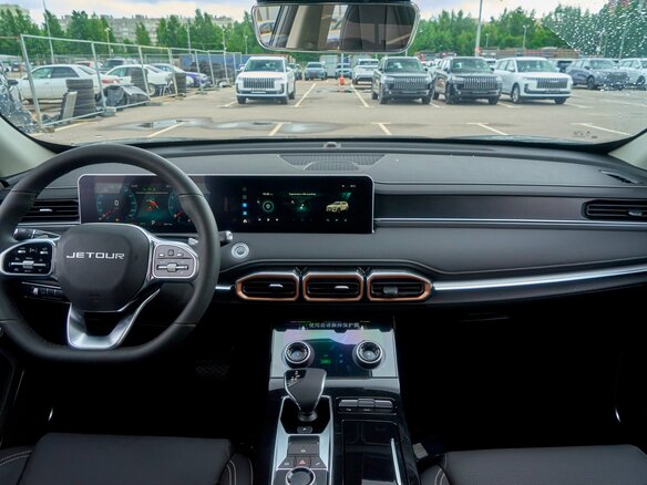 2026 Jetour X70+ I Рестайлинг, зелёный - вид 14