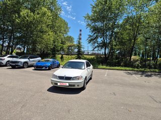 2001 Nissan Bluebird Sylphy I (G10), белый, 330000 рублей, вид 3