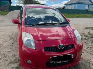 2007 Toyota Vitz II (XP90), красный, 420000 рублей, вид 1