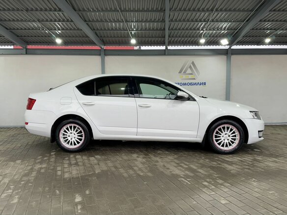 2014 Skoda Octavia III (A7), белый, 844000 рублей - вид 5