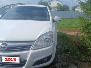 2014 Opel Astra H Рестайлинг, белый, 455000 рублей, вид 2