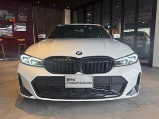 2022 BMW 3 серии 318i VII (G2x), белый, 2850000 рублей, вид 2