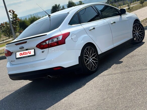 2013 Ford Focus III, белый, 950000 рублей - вид 10