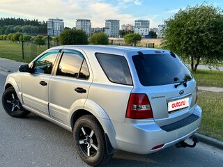 2008 Kia Sorento I Рестайлинг, серебристый, 770000 рублей, вид 5