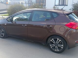 2014 Kia Ceed II, коричневый, 1060000 рублей, вид 5