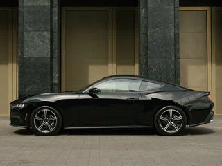 2023 Ford Mustang VII, чёрный, 4400000 рублей, вид 3