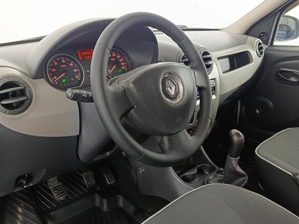 2012 Renault Logan I Рестайлинг, серебристый, 635000 рублей - вид 8