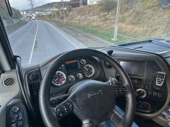 2010 DAF XF 105, белый, 2300000 рублей - вид 4