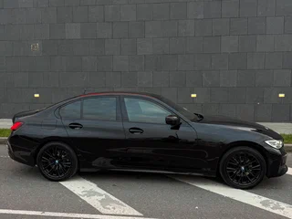 2021 BMW 3 серии 320i VII (G2x), чёрный, 3300000 рублей, вид 1