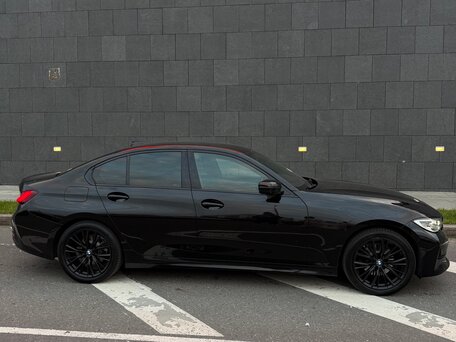 2021 BMW 3 серии 320i VII (G2x), чёрный, 3300000 рублей, вид 1