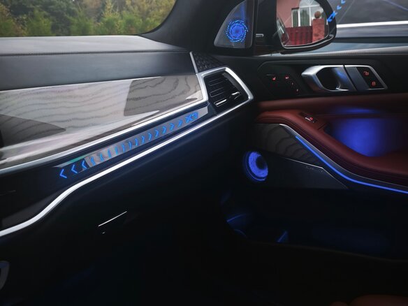 2023 BMW X7 40i I (G07) Рестайлинг, серый, 6500000 рублей - вид 34