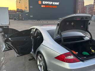 2005 Mercedes-Benz CLS 350 I (C219), серебристый, 1300000 рублей, вид 4