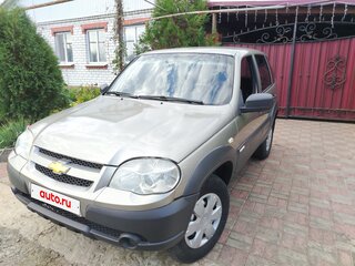 2012 Chevrolet Niva I Рестайлинг, серый, 445000 рублей, вид 1