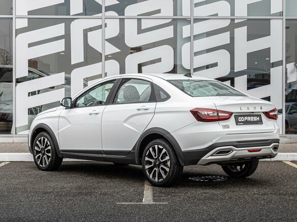 2024 Lada (ВАЗ) Vesta Cross I Рестайлинг (NG), белый, 1339000 рублей - вид 1