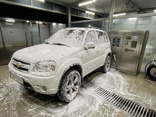 2017 Chevrolet Niva I Рестайлинг, белый, 550000 рублей, вид 1