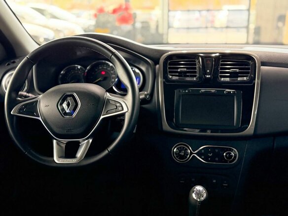 2018 Renault Sandero Stepway II Рестайлинг, коричневый, 1200000 рублей - вид 15