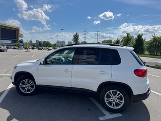 2011 Volkswagen Tiguan I Рестайлинг, белый, 1070000 рублей, вид 3