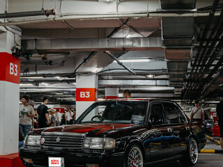 1994 Toyota Crown VIII (S130), чёрный, 610000 рублей, вид 2