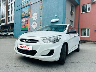 2014 Hyundai Solaris I, белый, 569000 рублей, вид 2