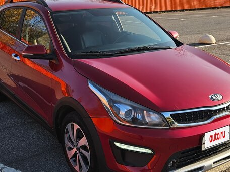 2018 Kia Rio X-Line IV, красный, 1300000 рублей, вид 1