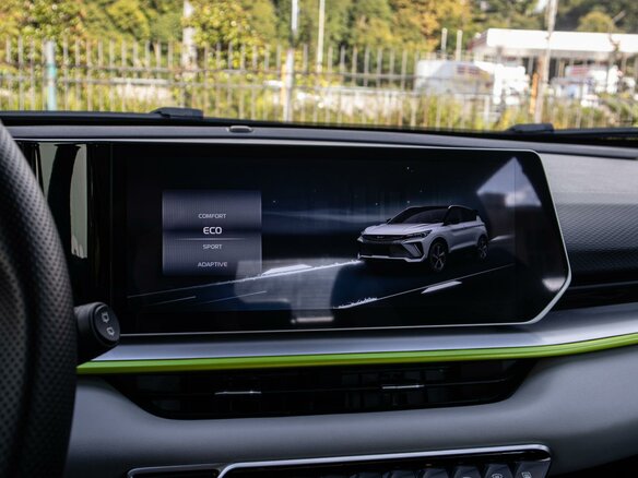 2023 Geely Coolray (Binyue Cool) I Рестайлинг, серый, 1950000 рублей - вид 19