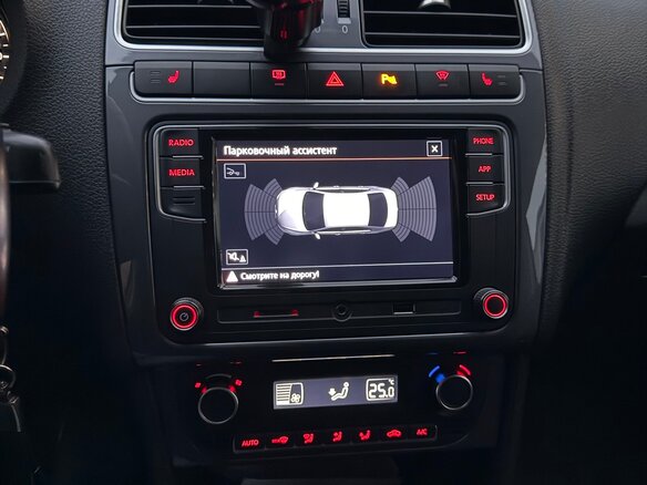 2019 Volkswagen Polo V Рестайлинг, серый, 1220000 рублей - вид 15