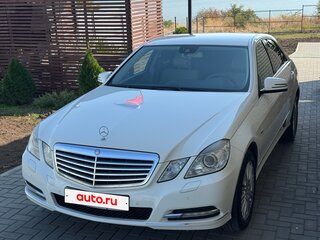 2010 Mercedes-Benz E-Класс 250 5G-Tronic IV (W212, S212, C207), белый, 1600000 рублей, вид 3