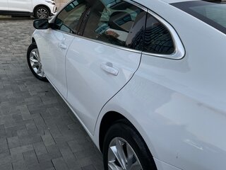 2019 Chevrolet Malibu IX Рестайлинг, белый, 1290000 рублей, вид 4